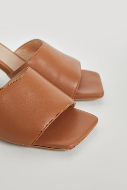 LEATHER MULES