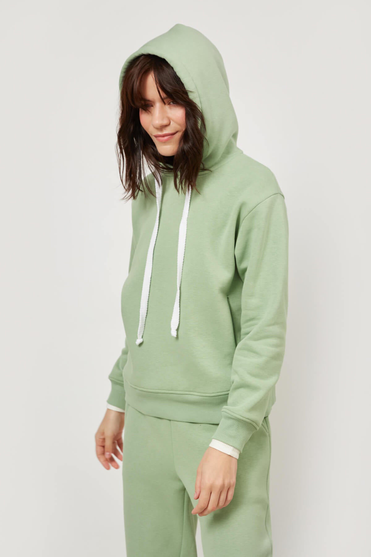 CROPPED FLEECE HOODIE