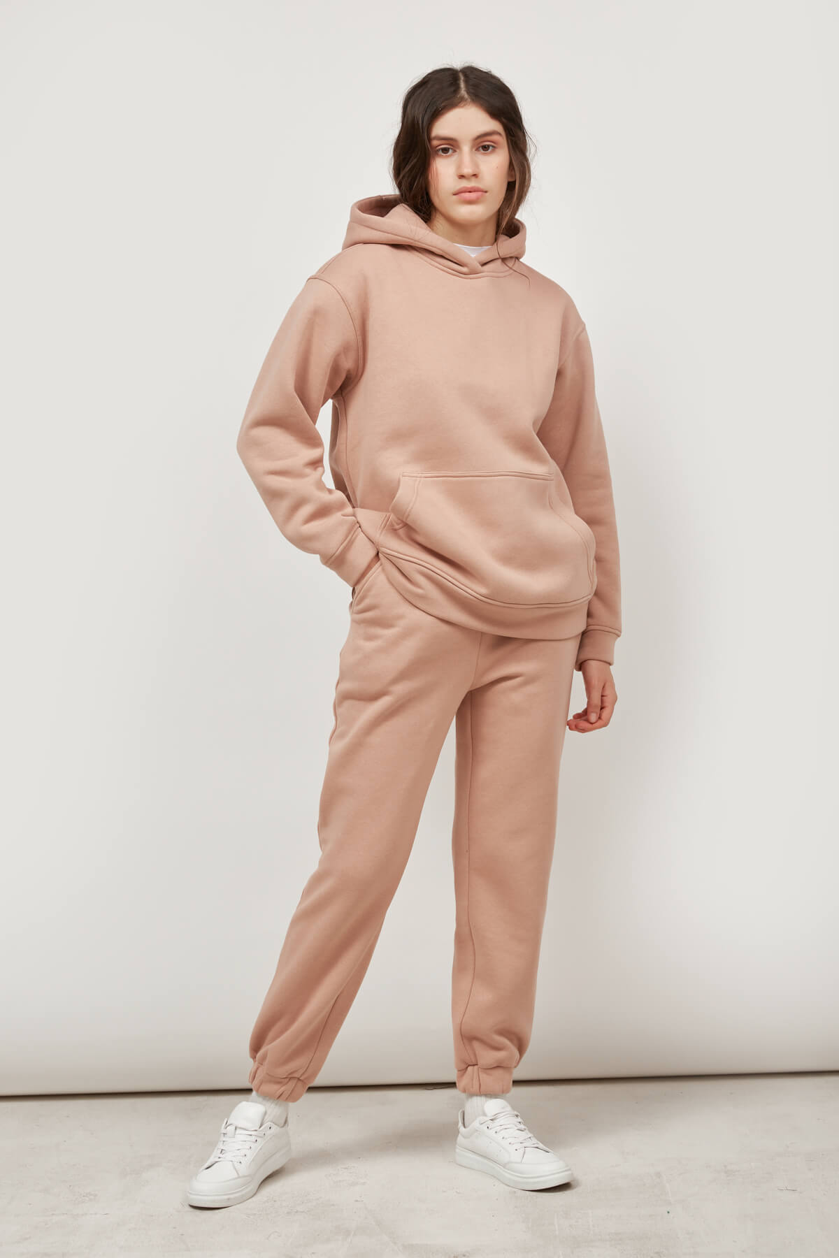 LONGLINE JOGGERS NEW