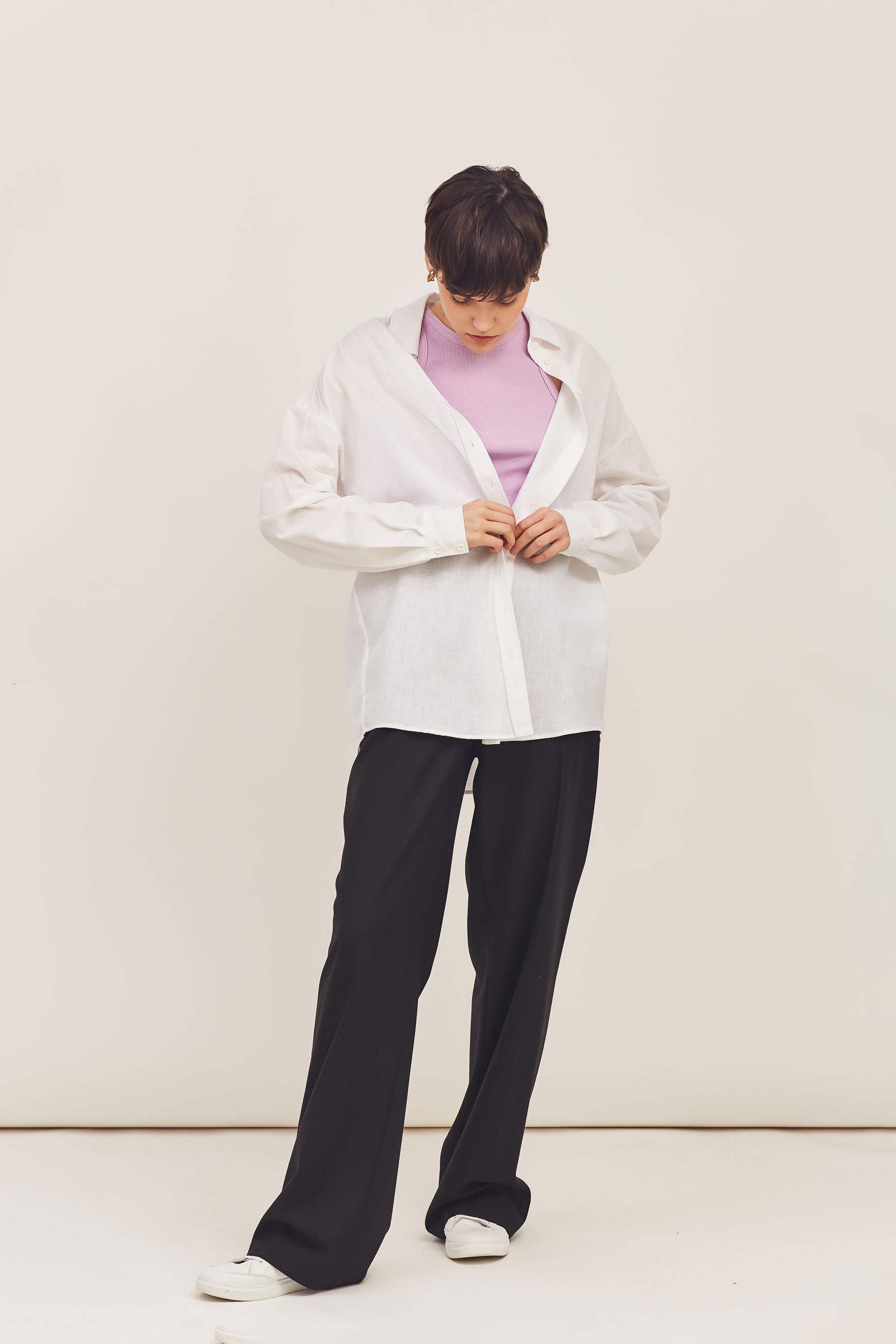 LOOSE-FIT WHITE COTTON SHIRT WITH LINEN