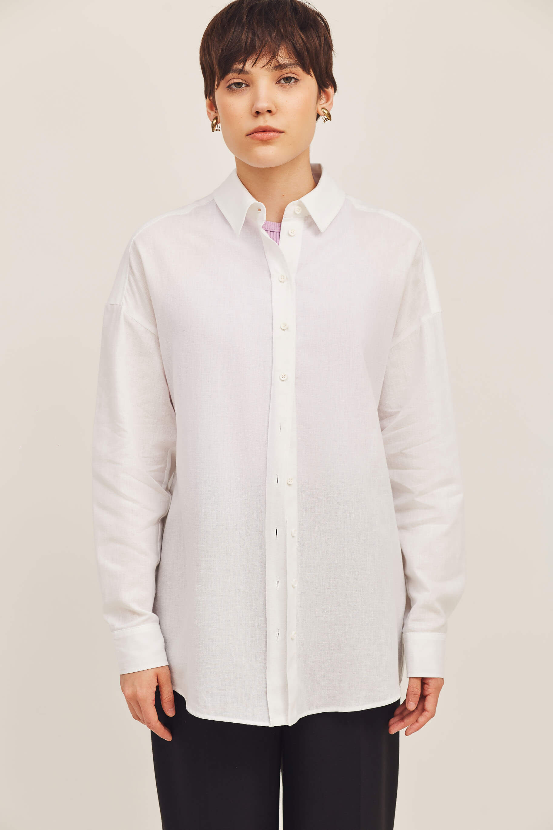 LOOSE-FIT WHITE COTTON SHIRT WITH LINEN
