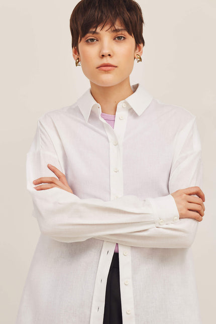 LOOSE-FIT WHITE COTTON SHIRT WITH LINEN