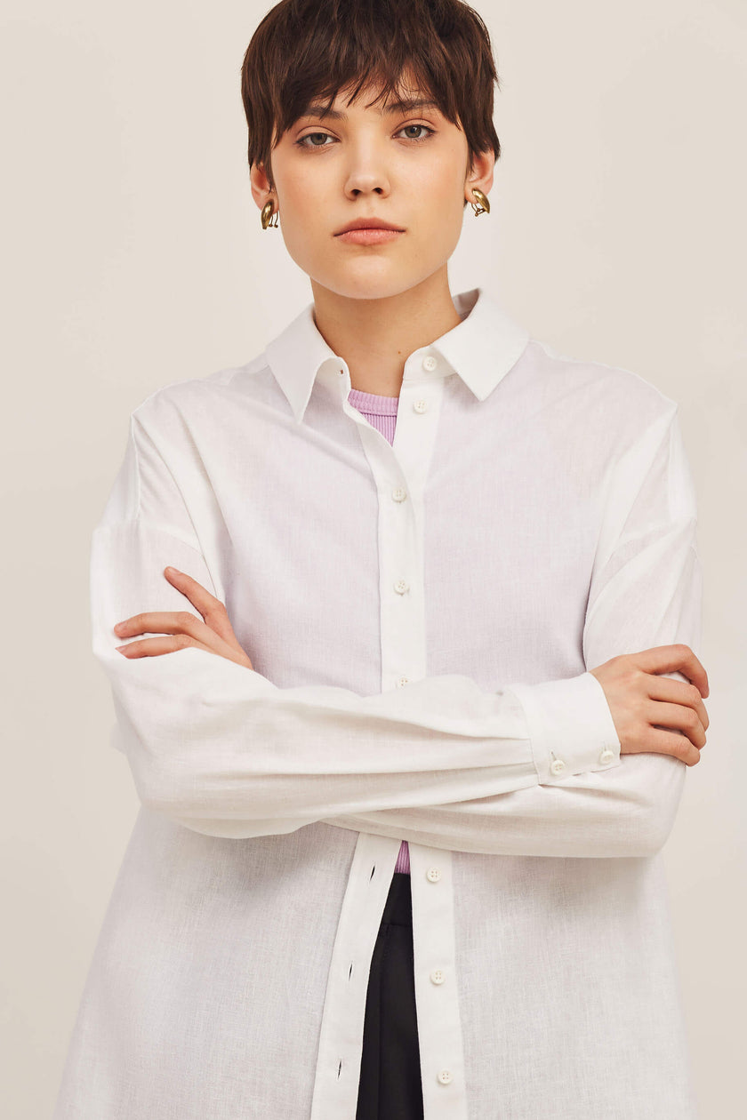 LOOSE-FIT WHITE COTTON SHIRT WITH LINEN