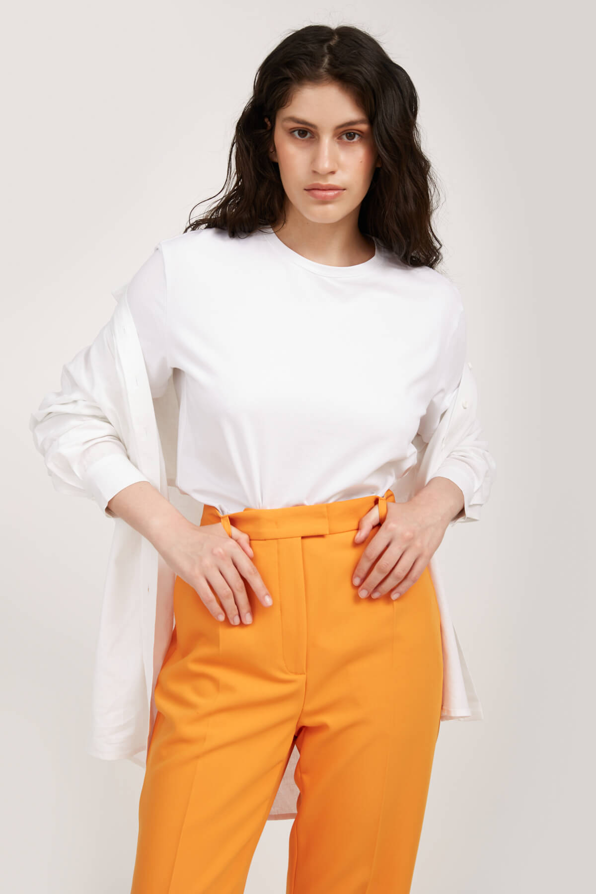 SEMI FIT BASIC T-SHIRT