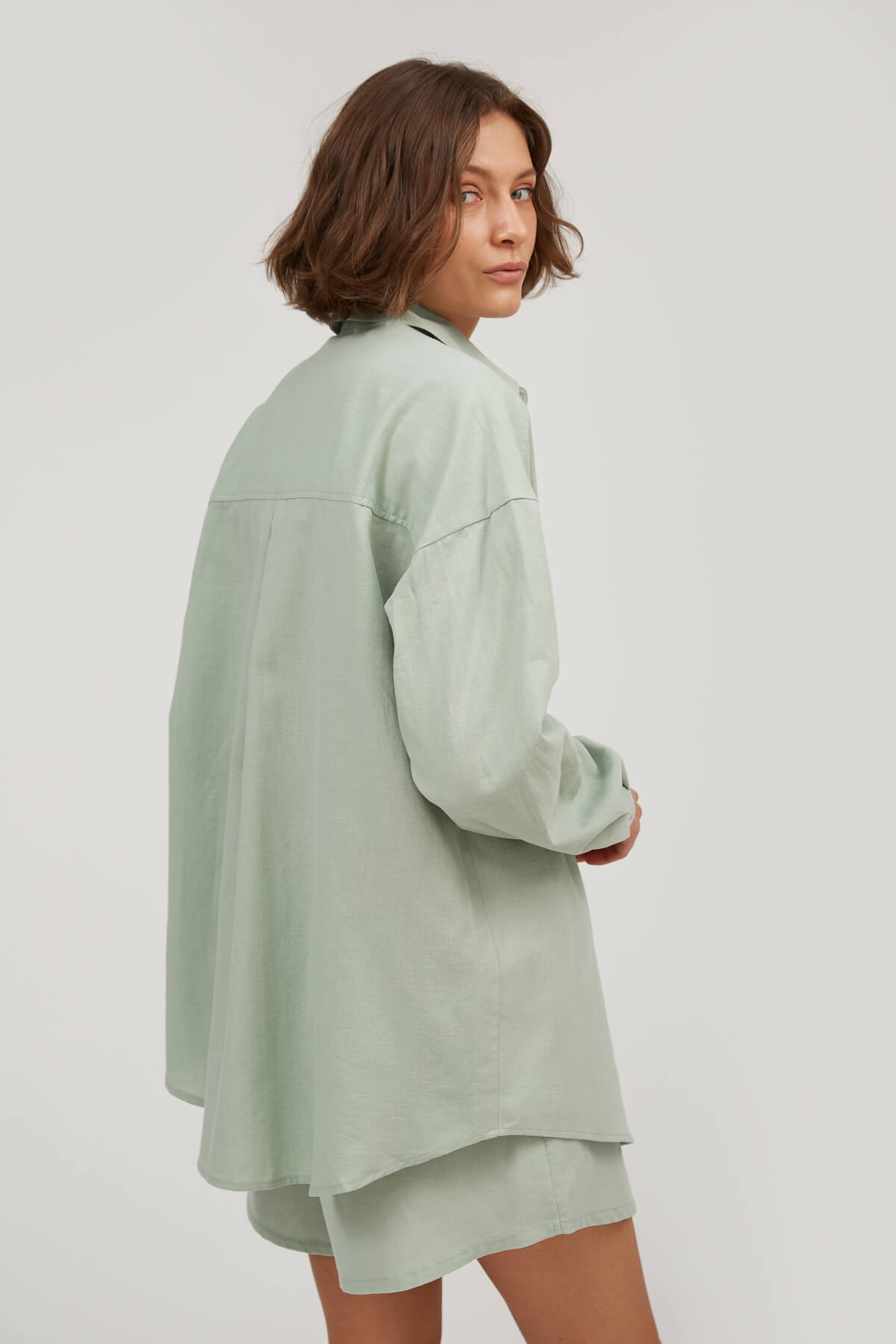PISTACHIO LOOSE-FIT SHIRT WITH LINEN