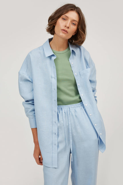 LOOSE-FIT LINEN SHIRT