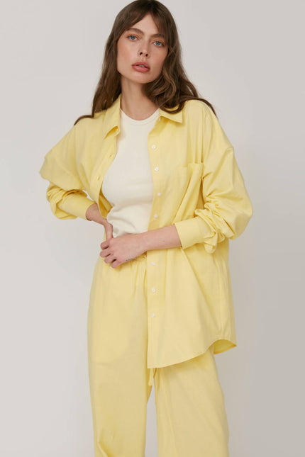 LOOSE-FIT LINEN SHIRT