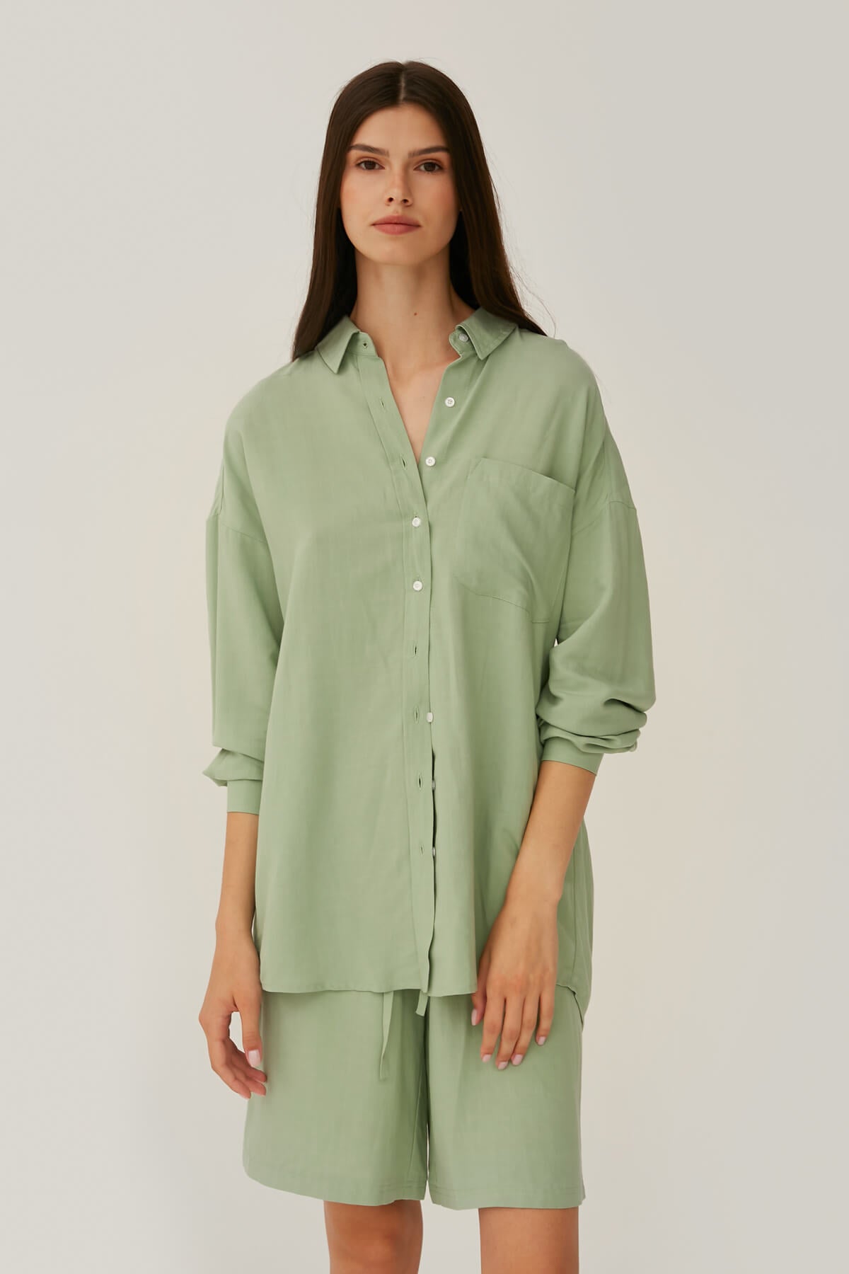 SALVIA GREEN LOOSE-FIT SHIRT WITH LINEN