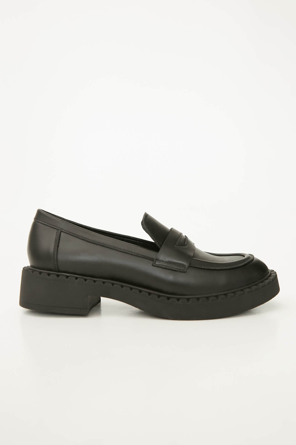 LOAFERS ON A MASSIVE SOLE