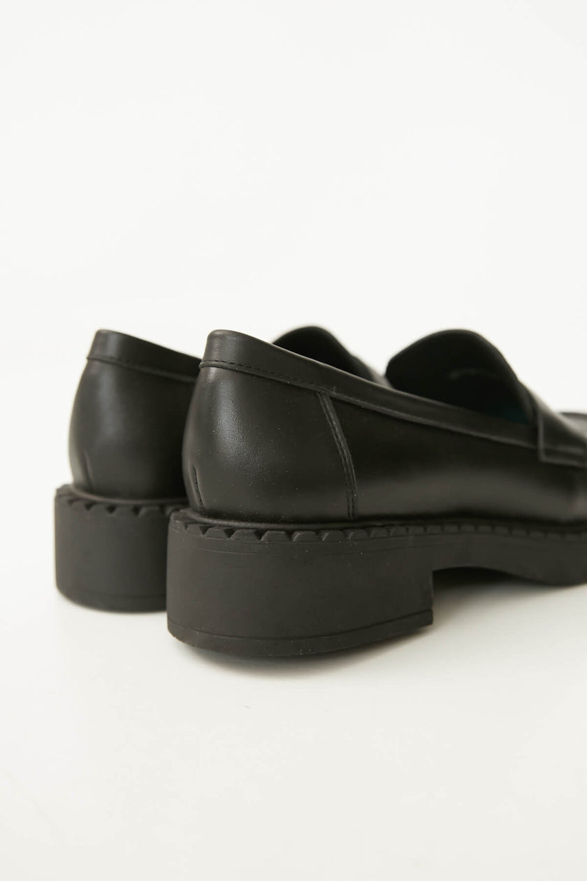 LOAFERS ON A MASSIVE SOLE MADE OF GENUINE LEATHER