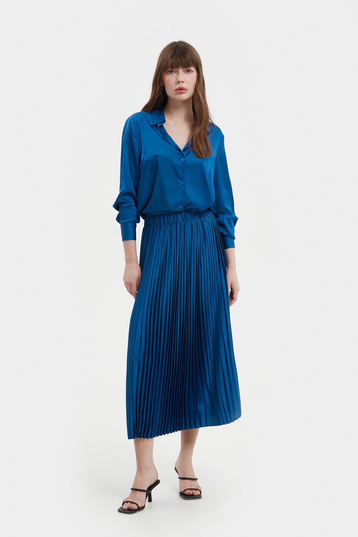 ELECTRIC BLUE LOOSE-FIT SATIN SHIRT