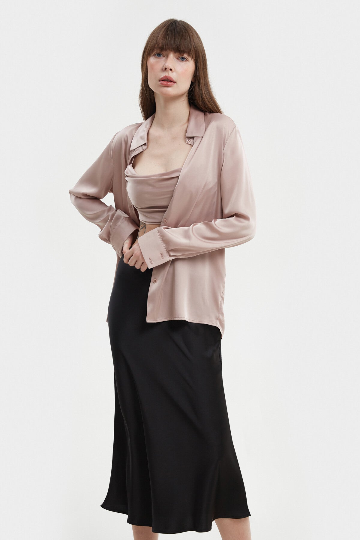 MOCCO LOOSE-FIT SATIN SHIRT