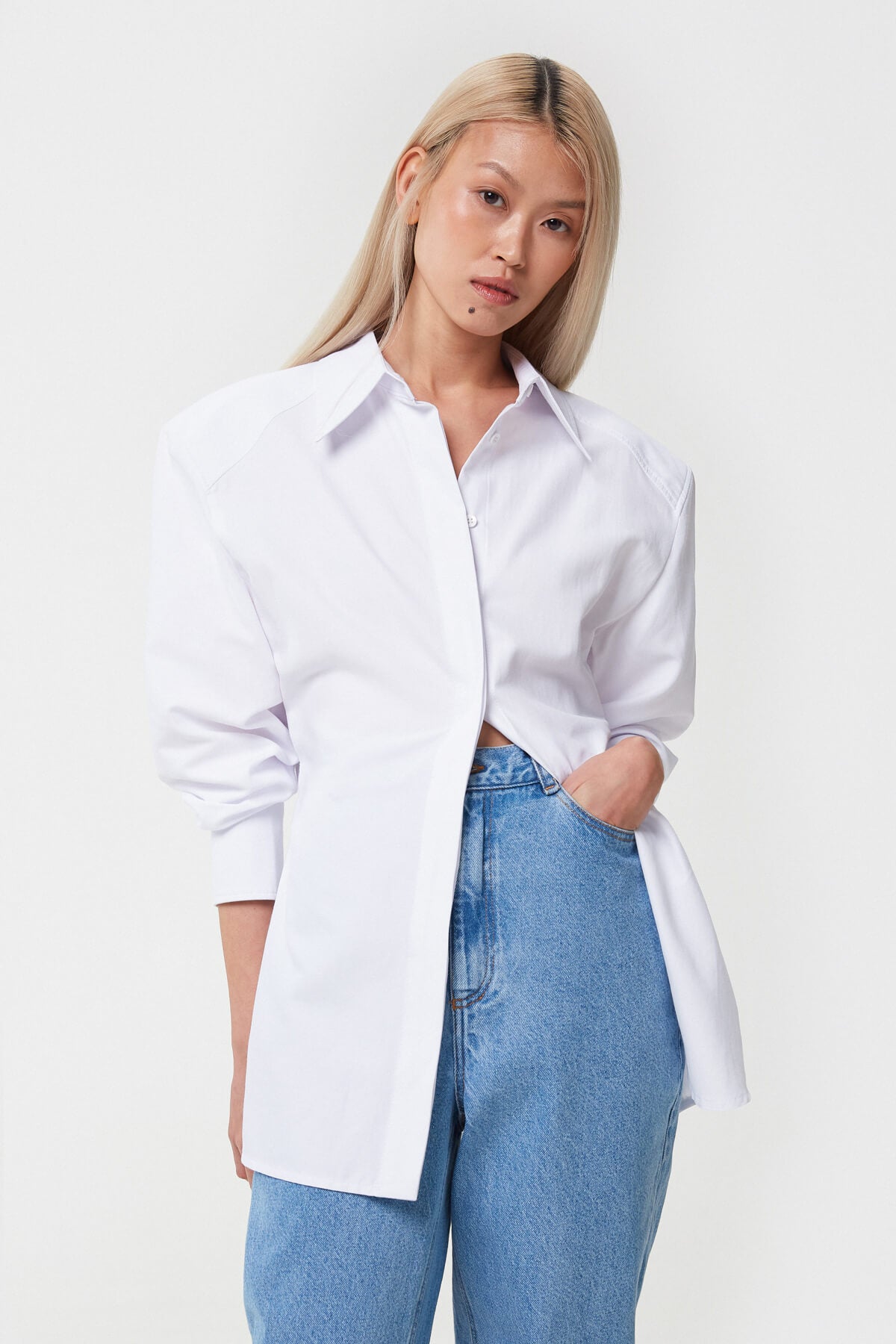SLIM FIT WHITE COTTON SHIRT