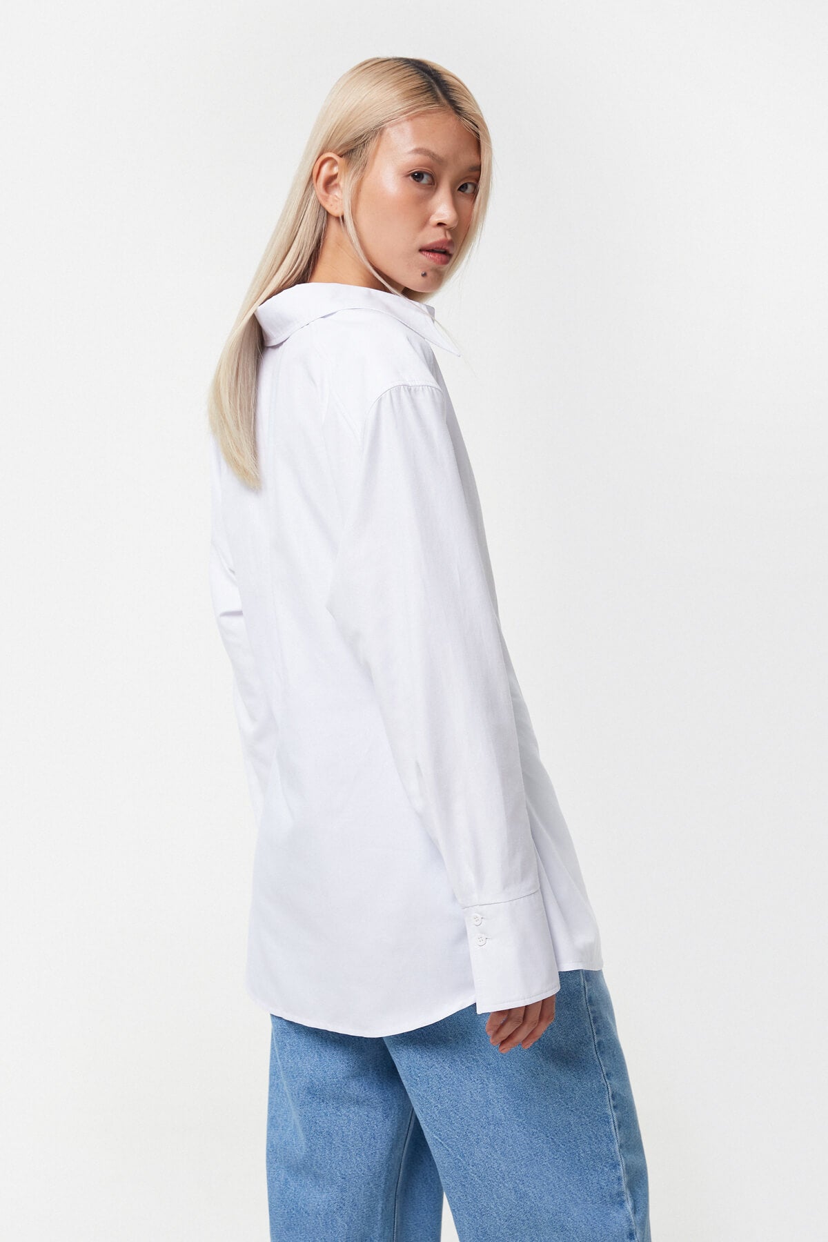 SLIM FIT WHITE COTTON SHIRT