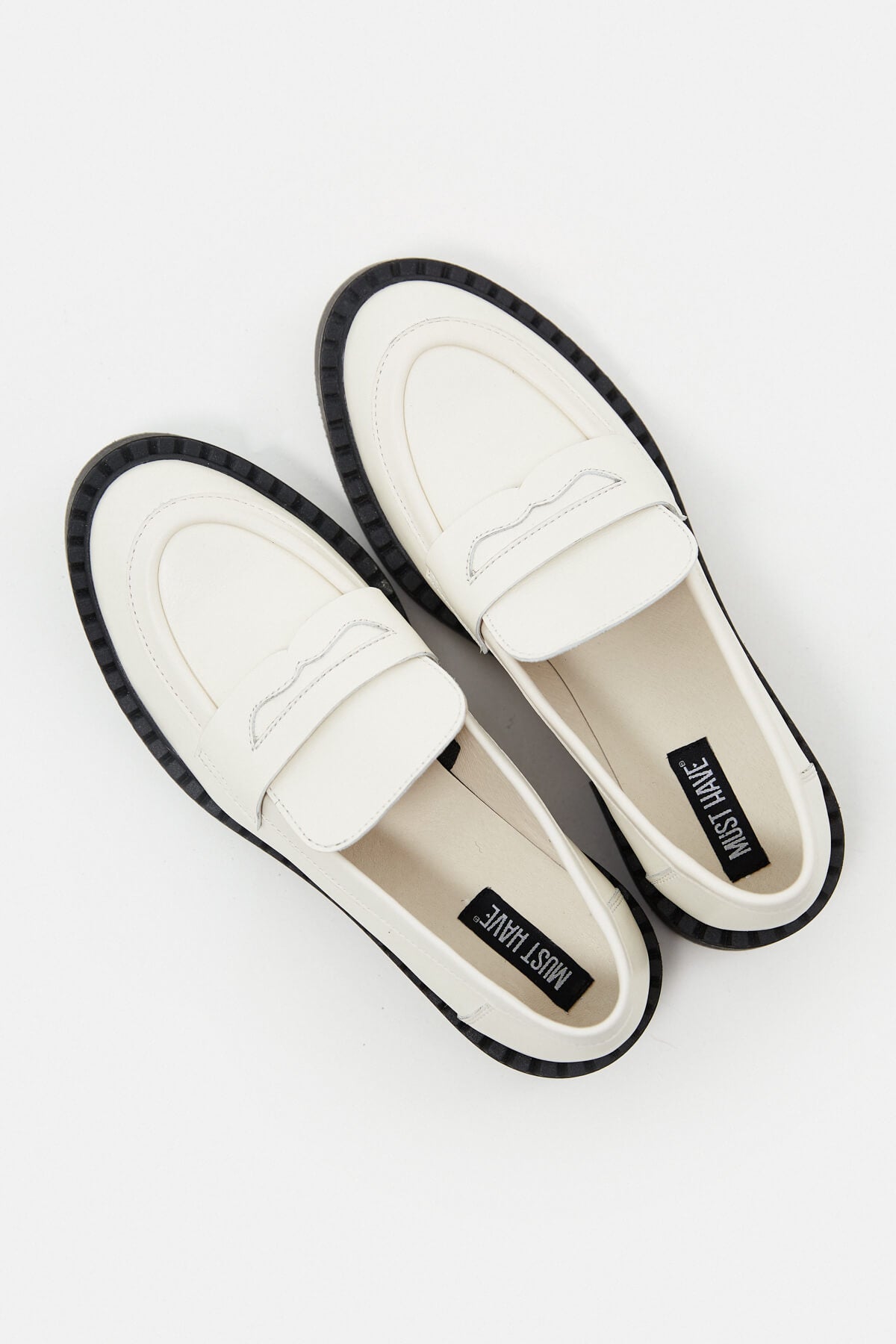 LOAFERS ON A MASSIVE SOLE MADE OF GENUINE LEATHER