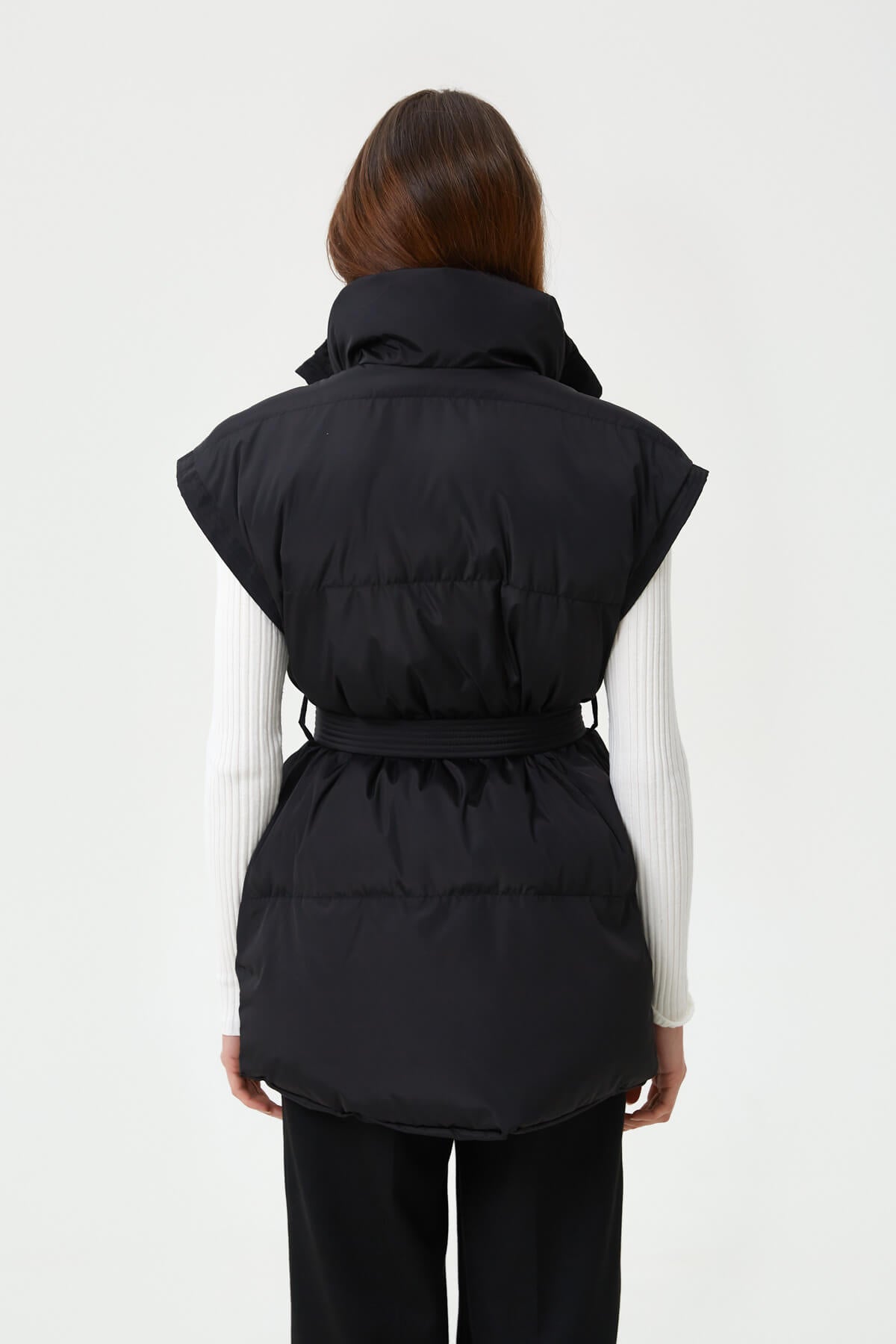 STRAIGHT MILKY QUILTED VEST