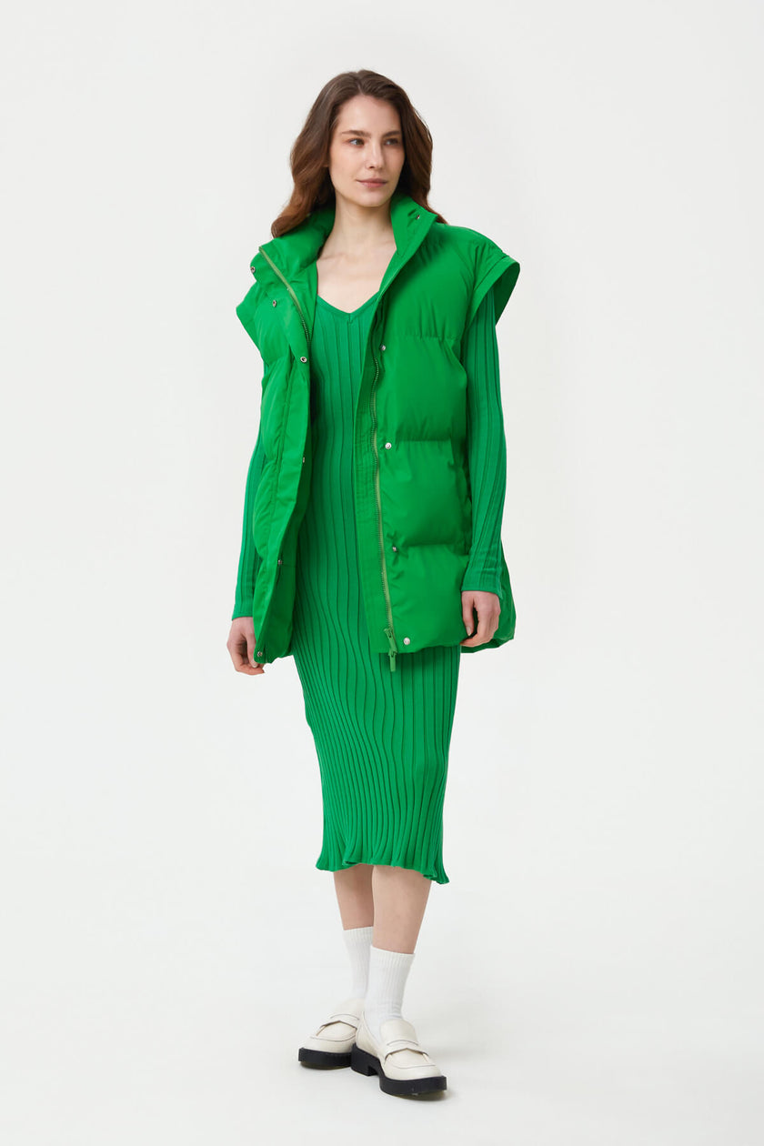 STRAIGHT MILKY QUILTED VEST