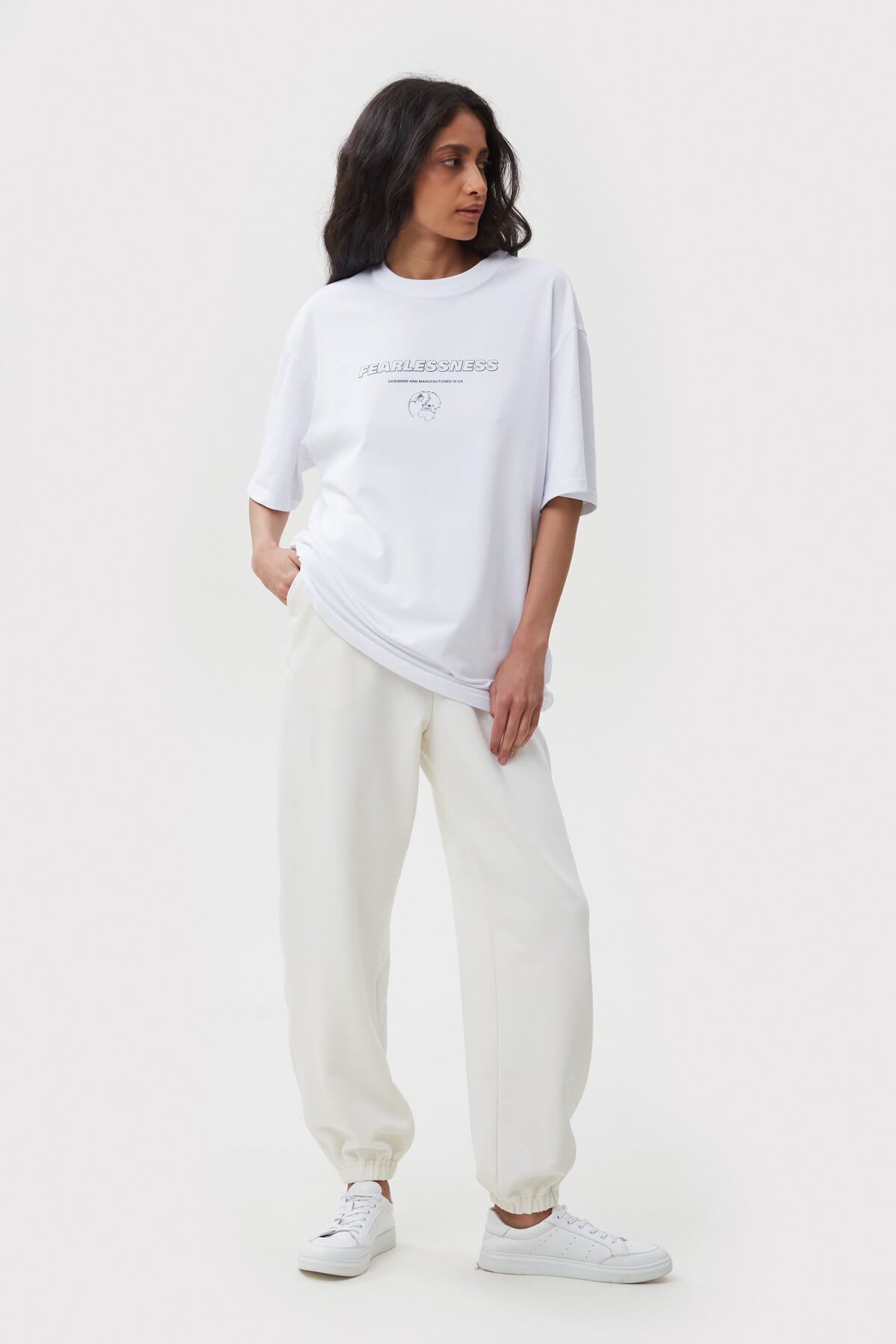 UNISEX T-SHIRT WITH 