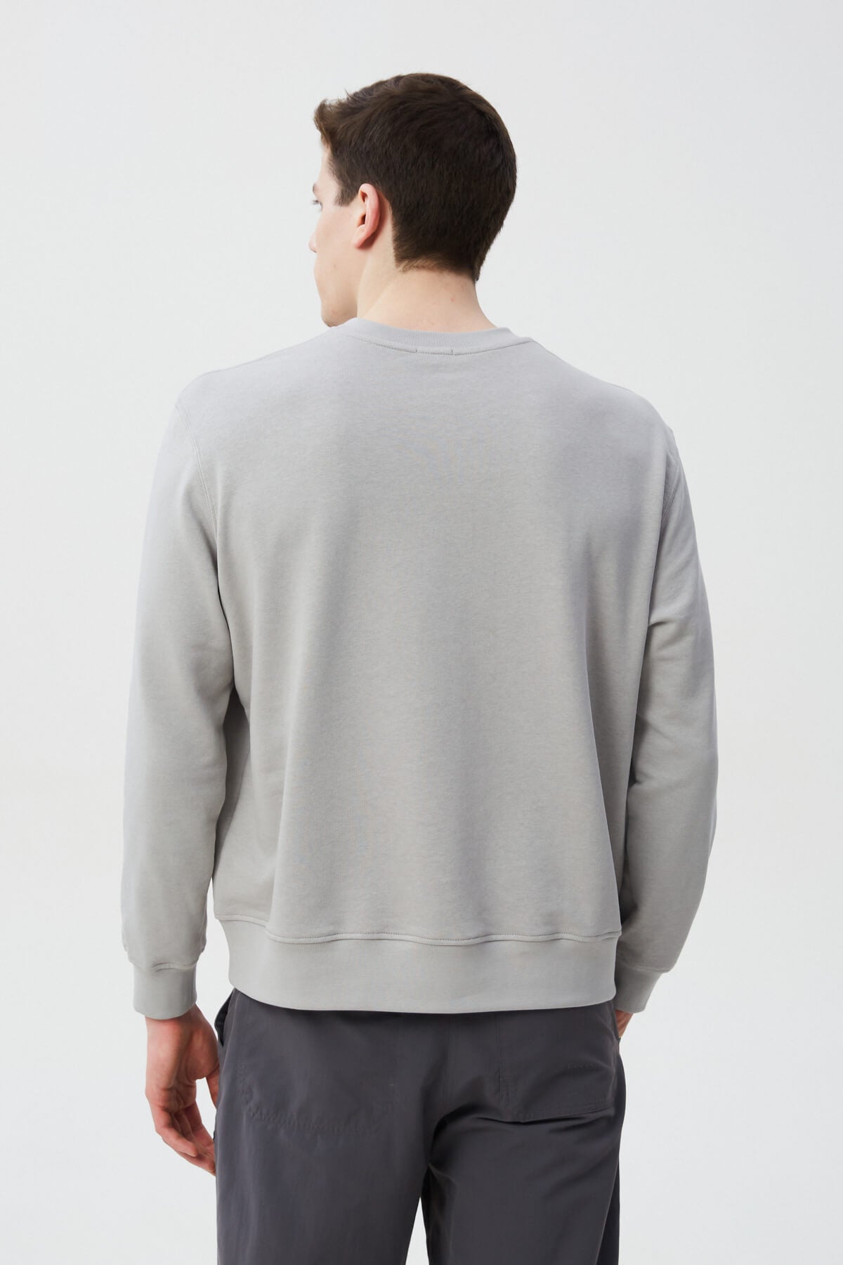 UNISEX SWEATSHIRT WITH 