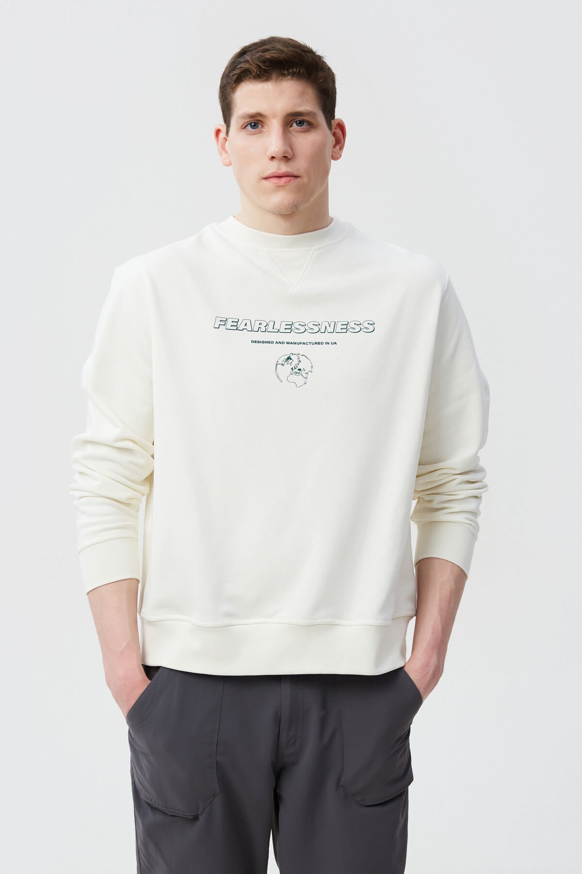 UNISEX SWEATSHIRT WITH 