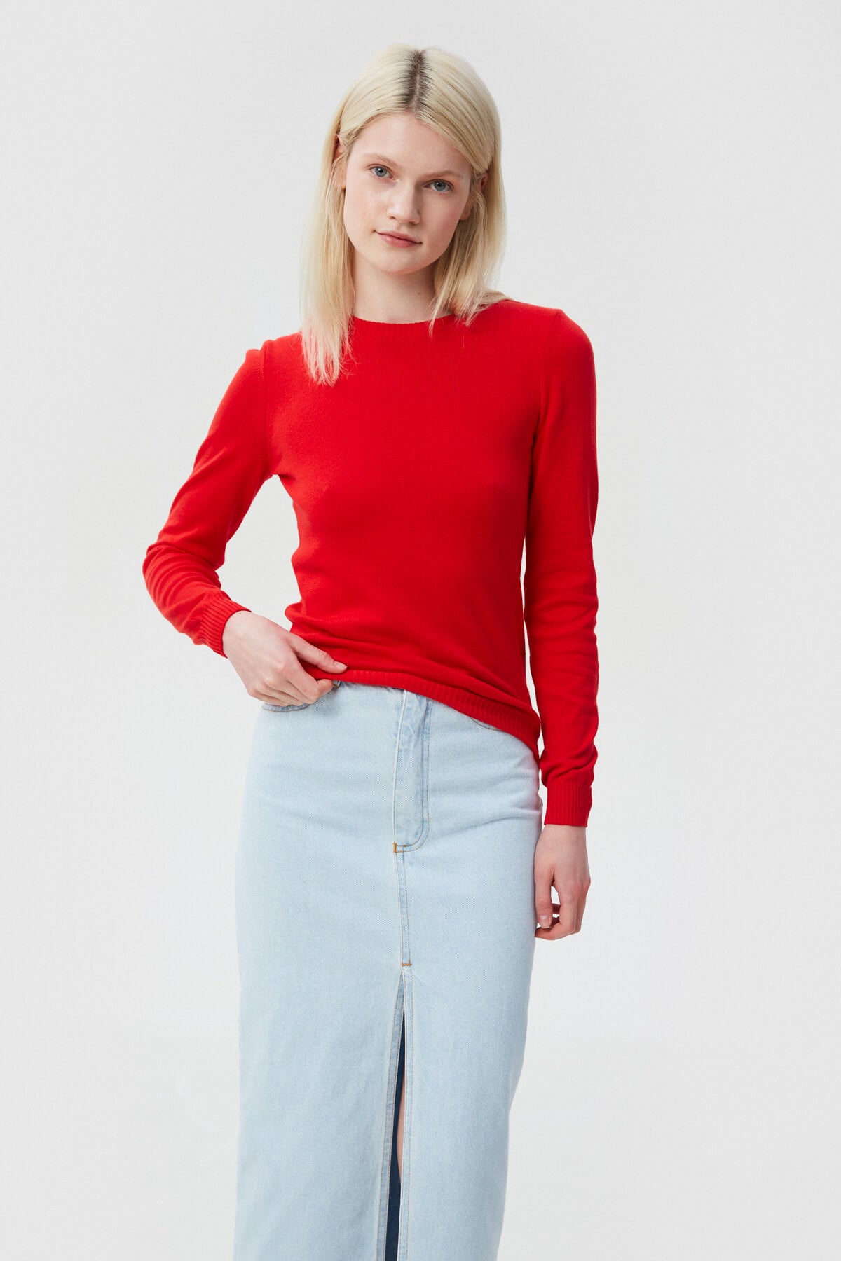 RED KNITTED COTTON JUMPER