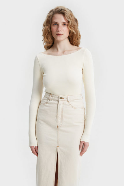 MILKY JERSEY JUMPER WITH FIGURED NECK