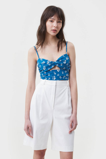 ELONGATED SHORTS