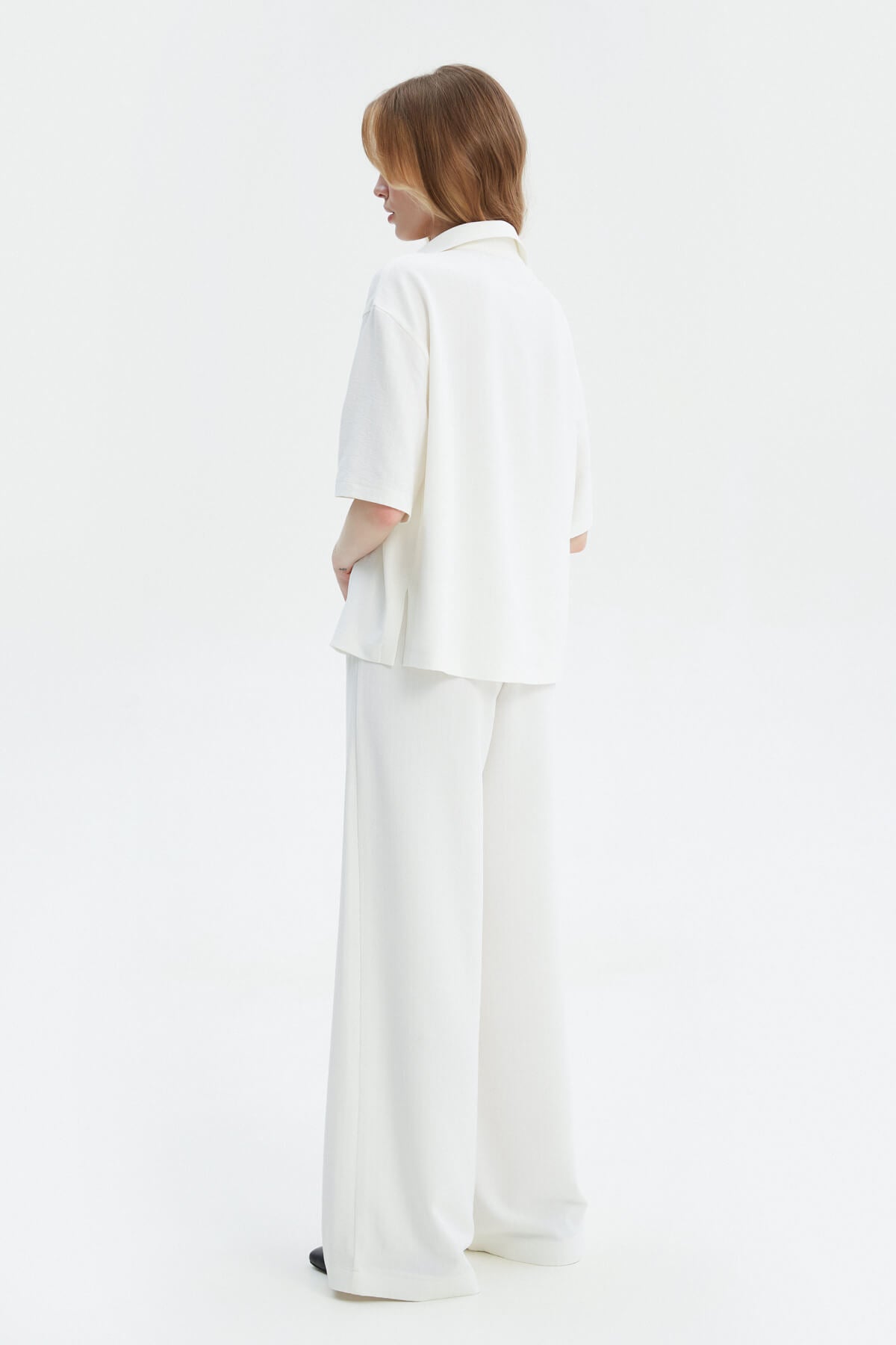 MILKY VISCOSE SHIRT WITH SHORT SLEEVES