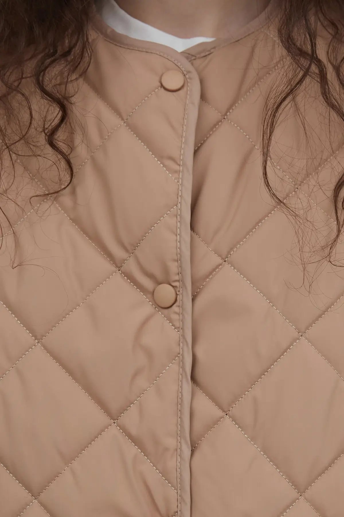 QUILTED BEIGE HEATED JACKET
