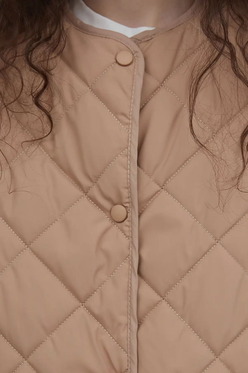 QUILTED BEIGE HEATED JACKET