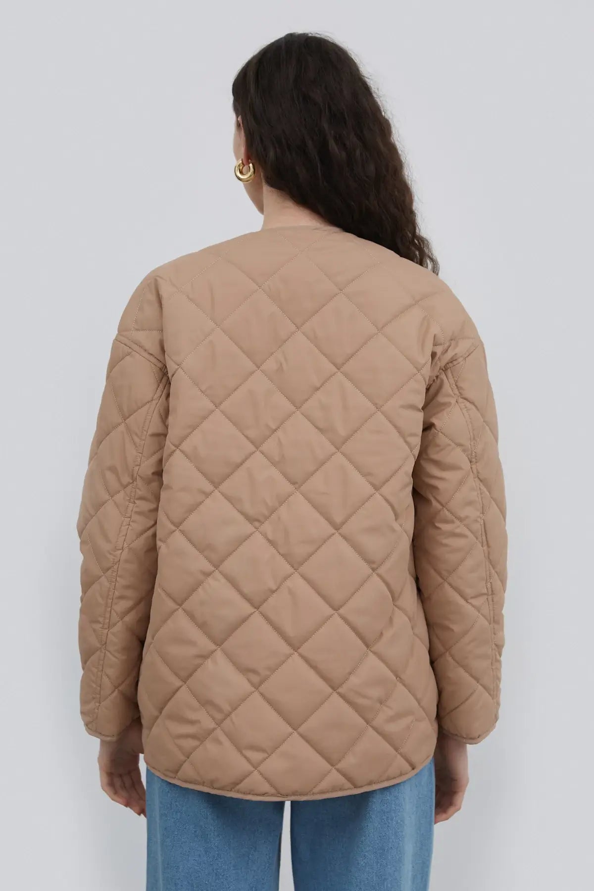 QUILTED BEIGE HEATED JACKET