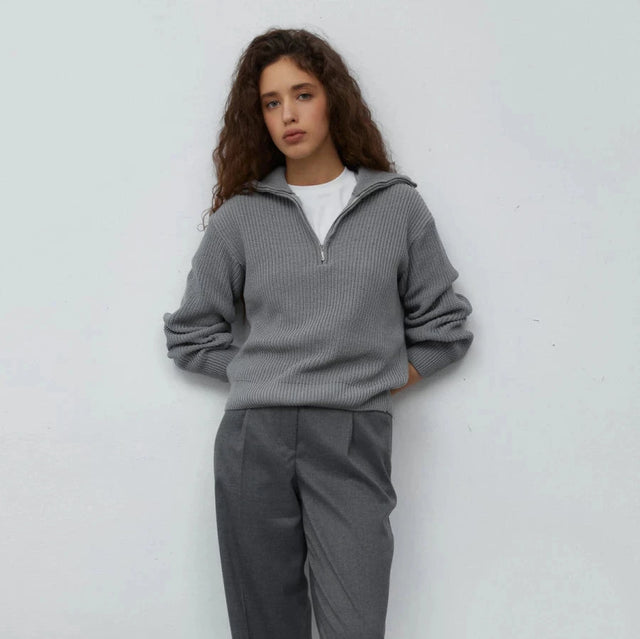 Gray knitted zip sweater with cotton