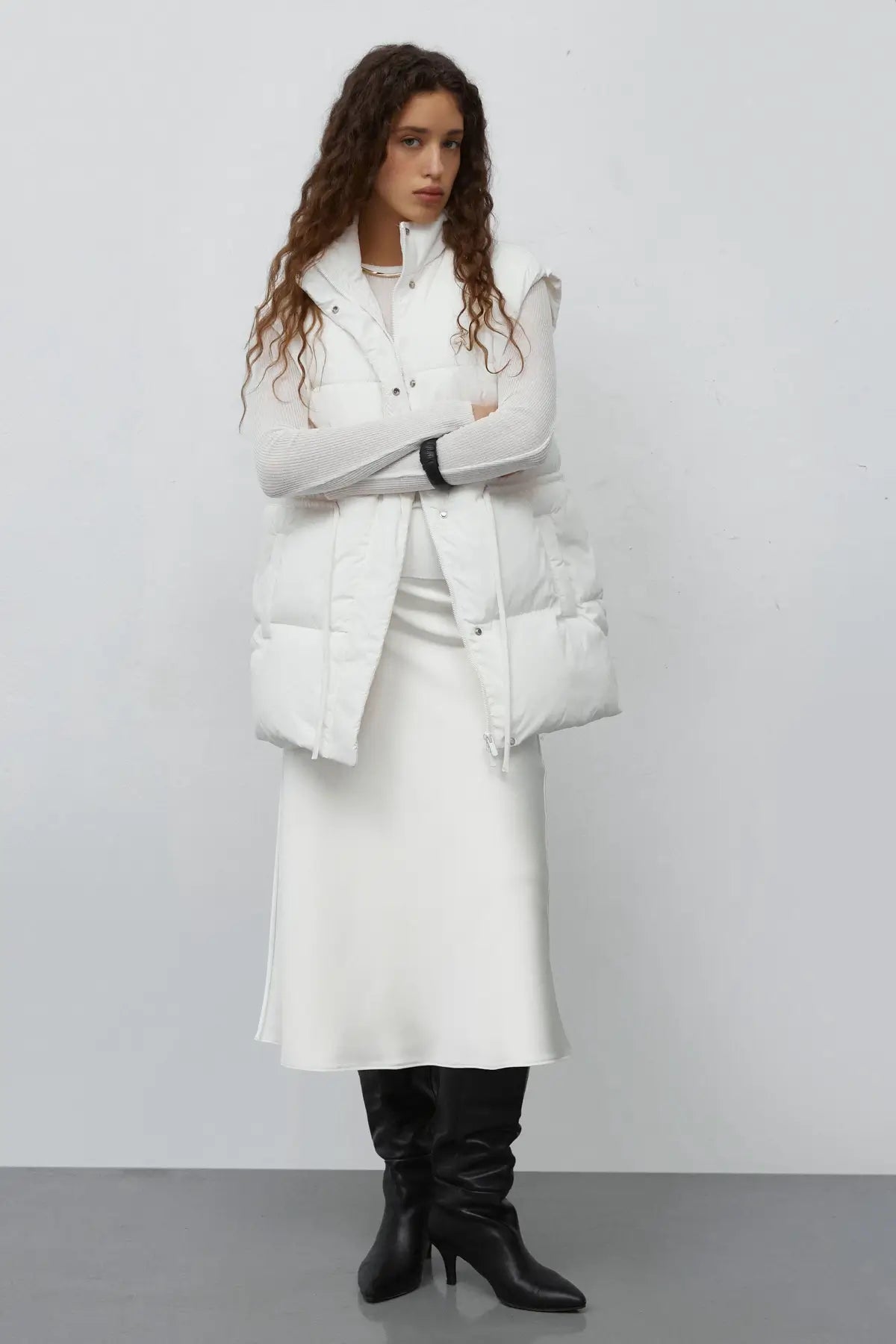 MILKY QUILTED WAISTCOAT