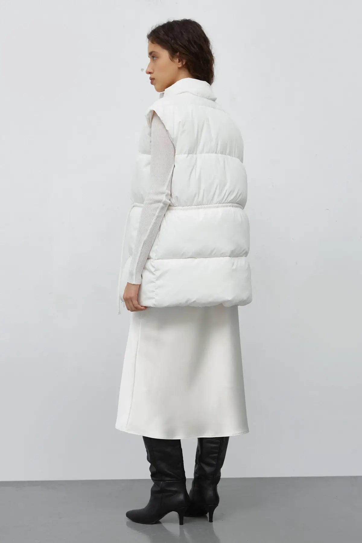 MILKY QUILTED WAISTCOAT