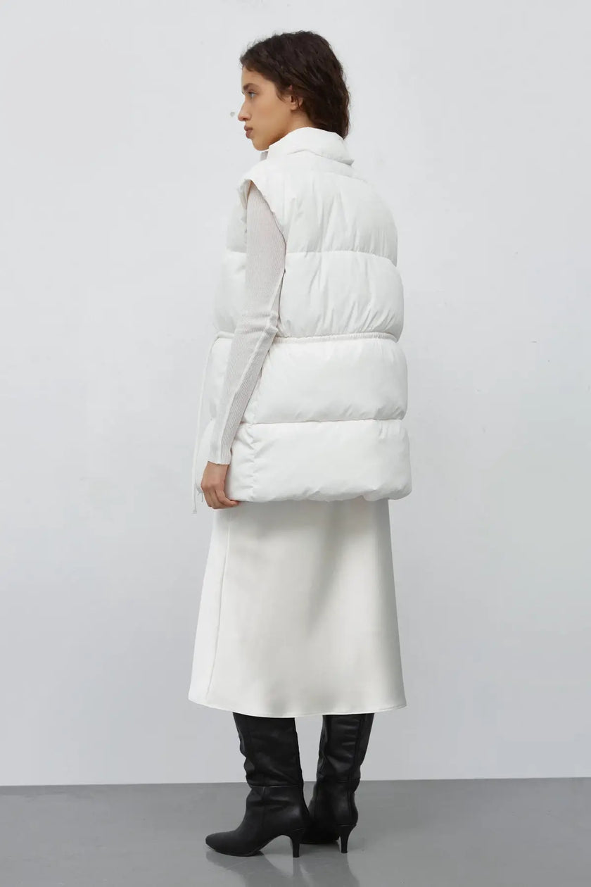 MILKY QUILTED WAISTCOAT