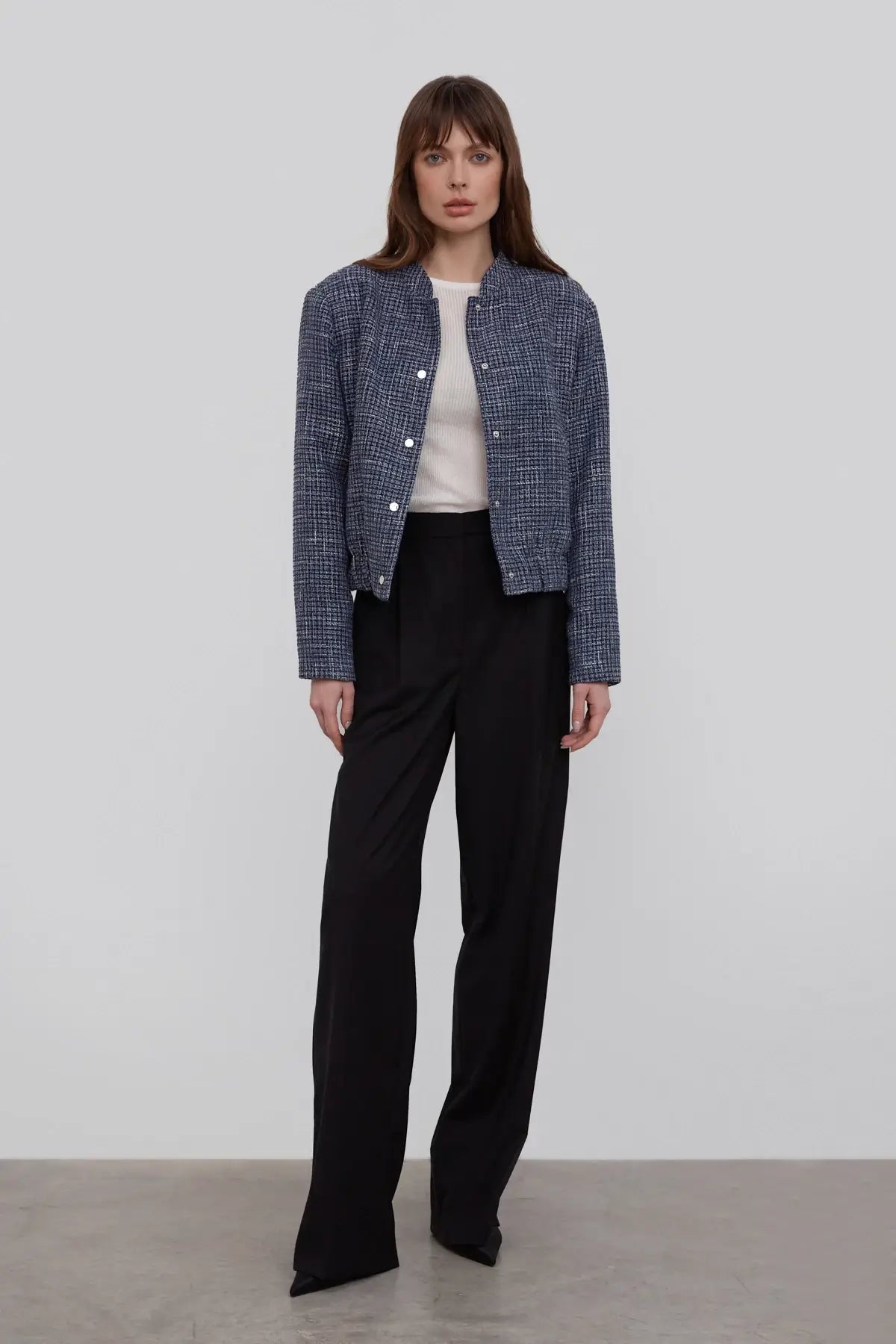 NAVY BOMBER JACKET IN TWEED SUIT