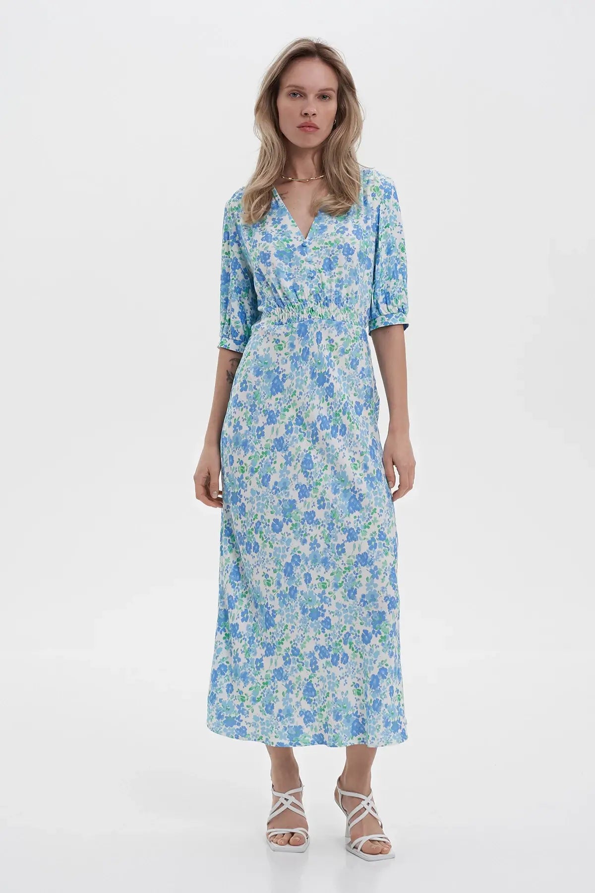 SHORT SLEEVE MIDI DRESS