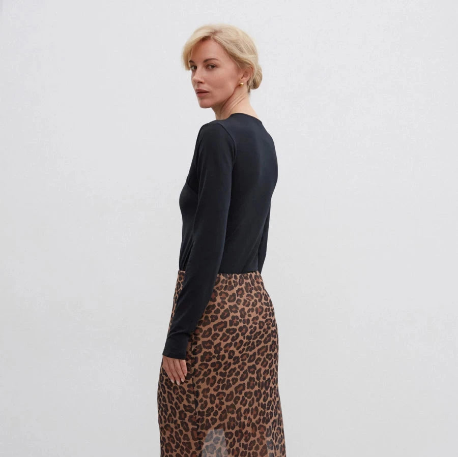 Chiffon midi skirt with a leopard print