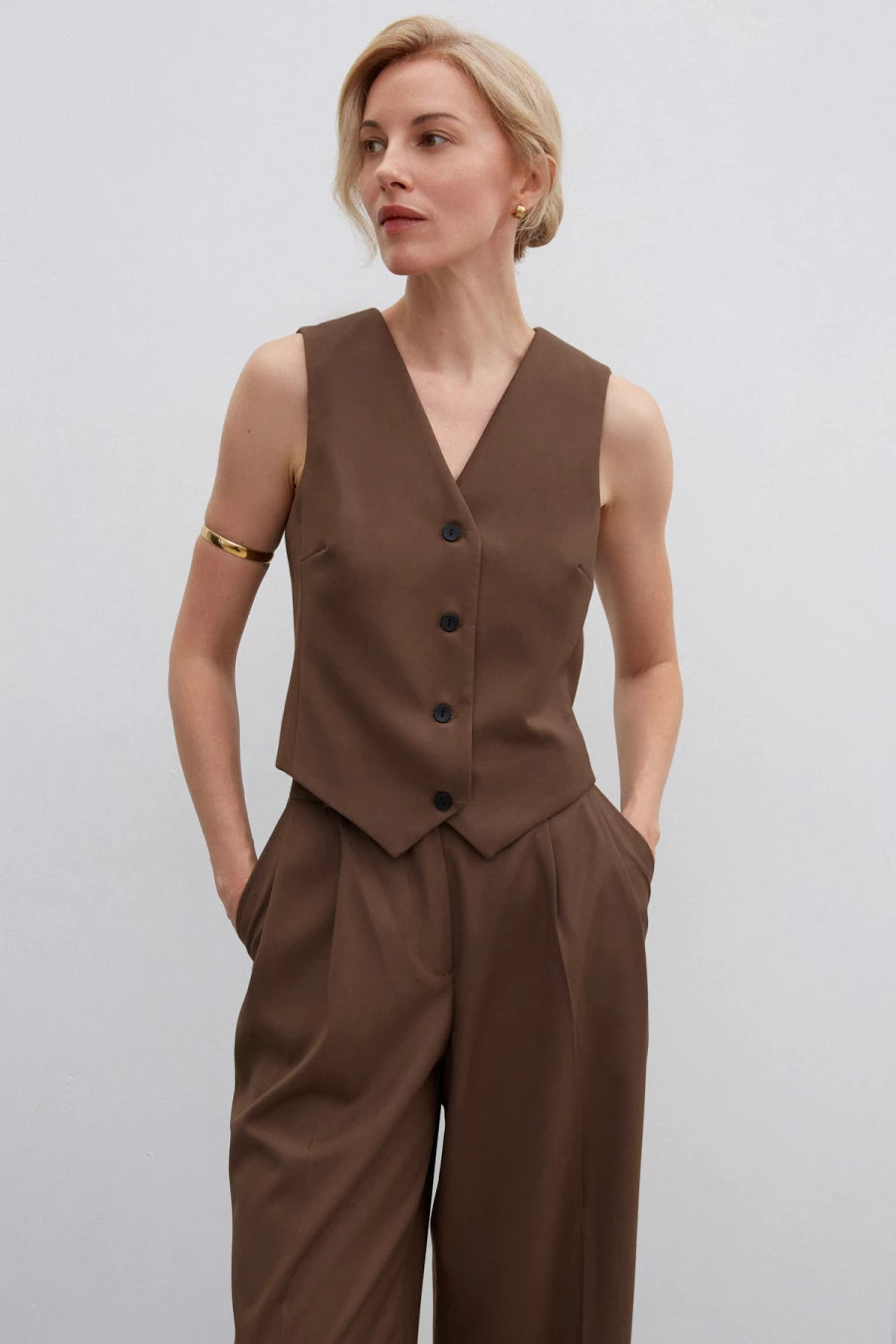Chocolate long palazzo trousers made of viscose