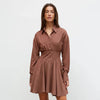 Chocolate short dress with a geometric print made of viscose