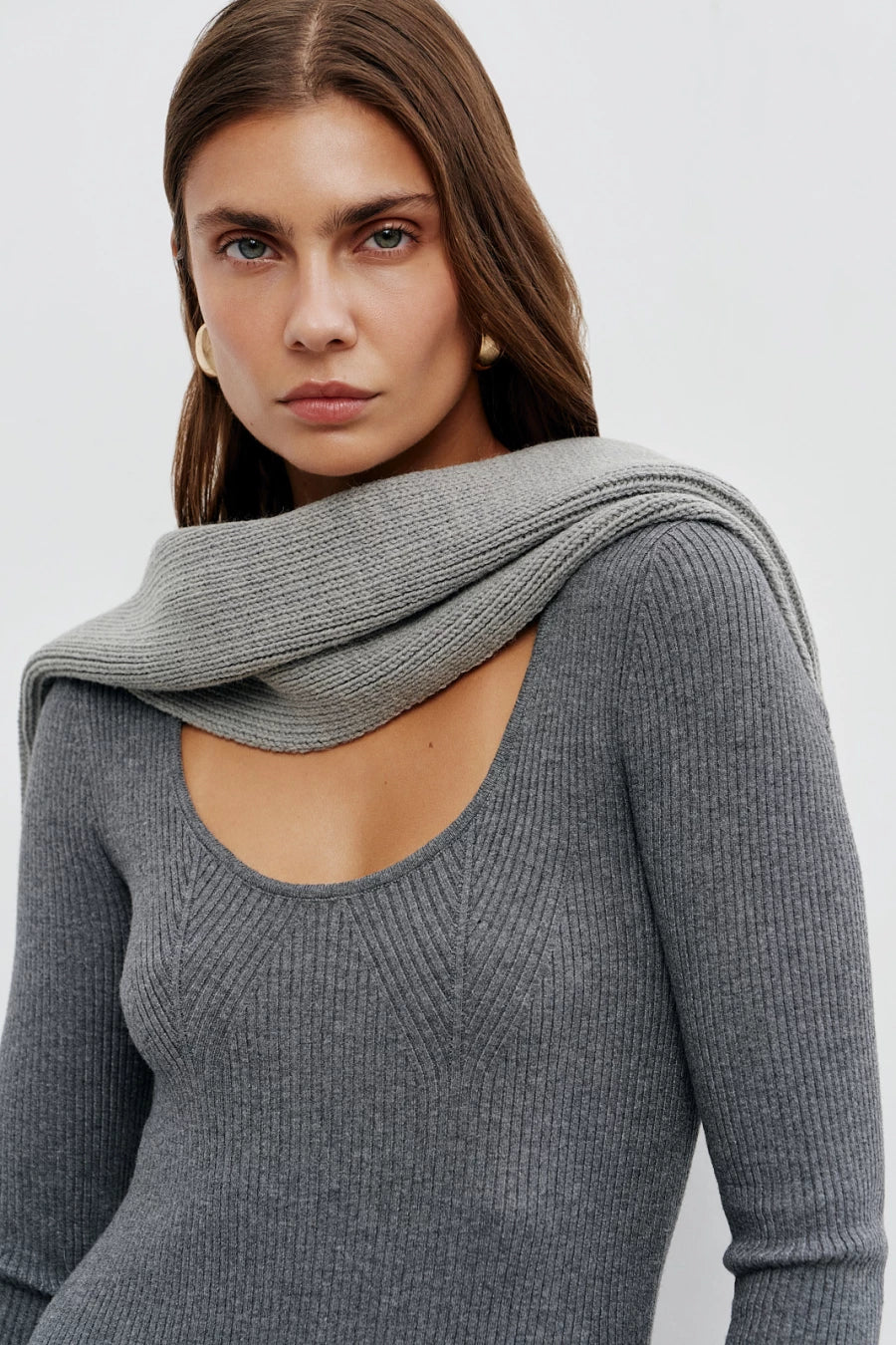 Knitted wool scarf