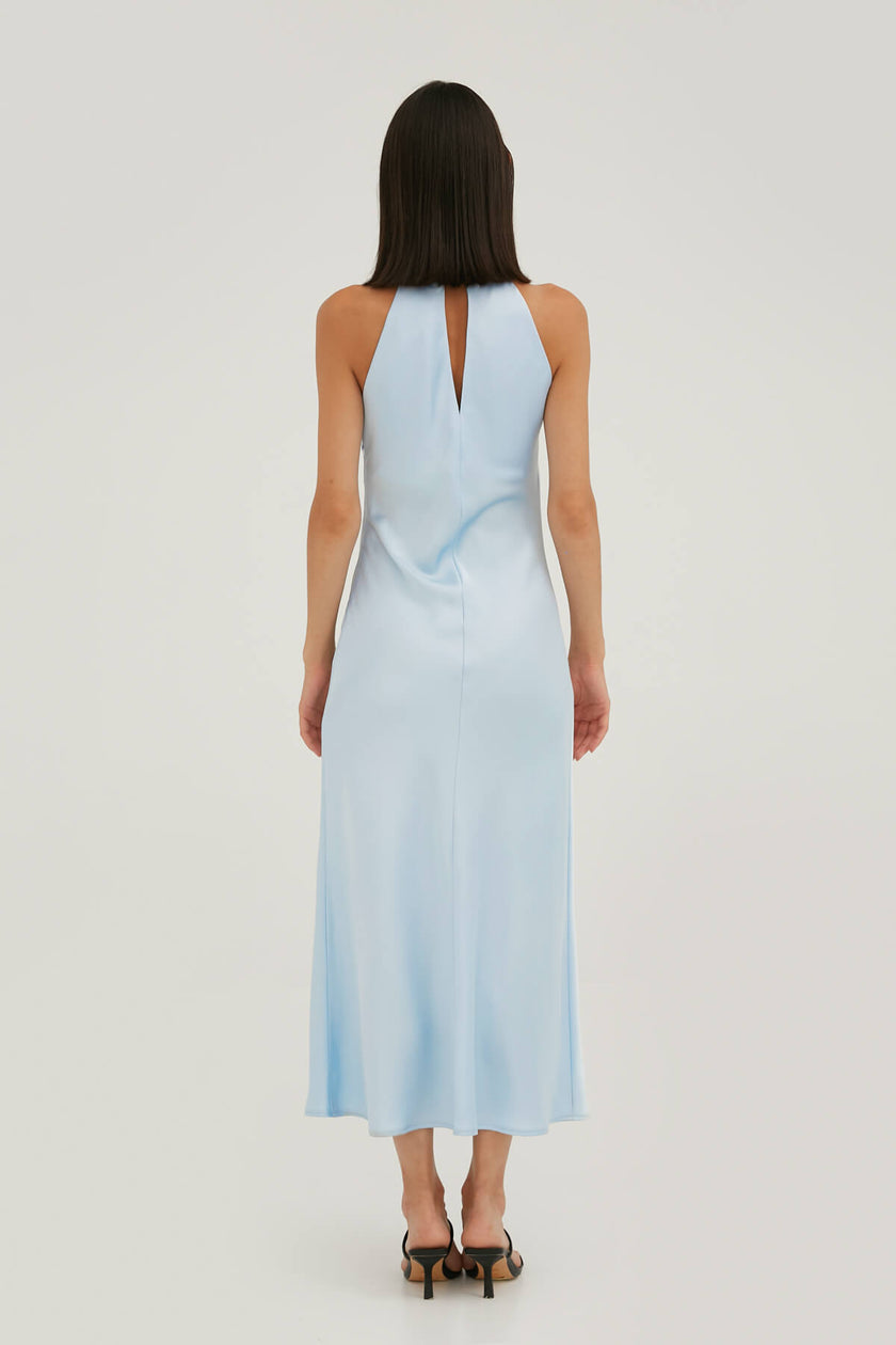 DRESS WITH A HIGH COLLAR