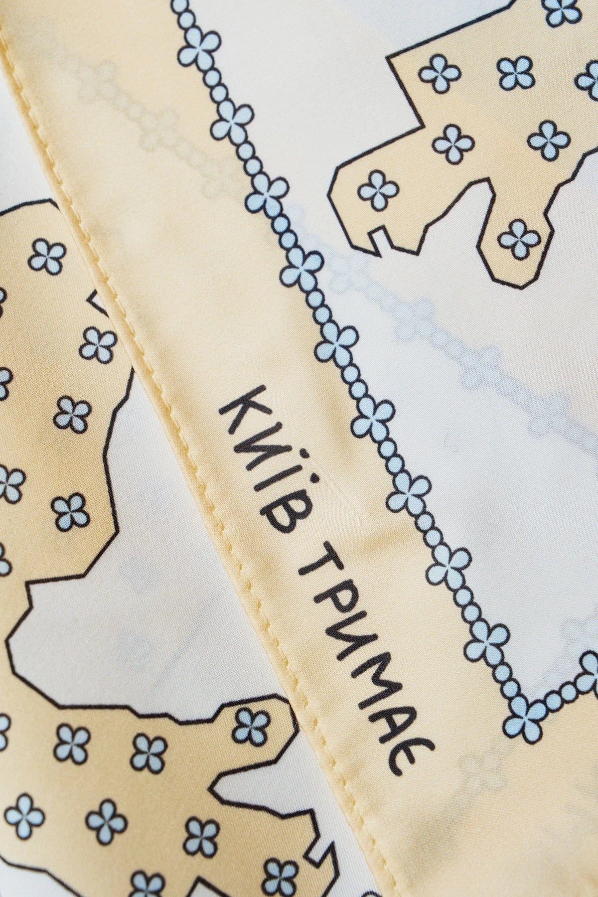 Artificial silk scarf 